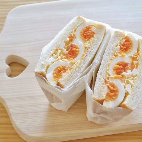 Big Egg Sandwiches - Recipe photo by ochikeron