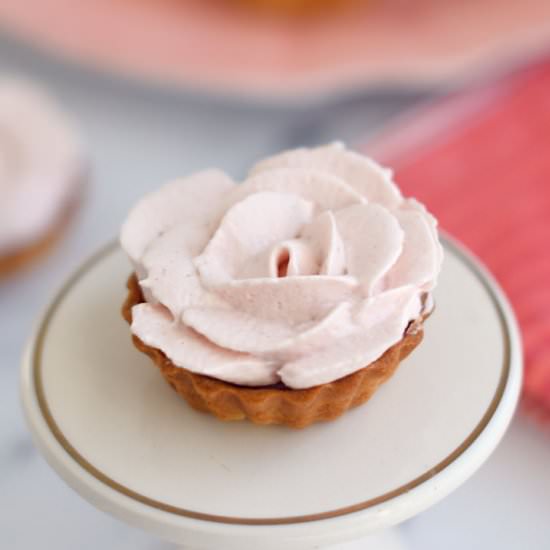 Raspberry Rose Tarts - Recipe photo by eileen.baking-sense