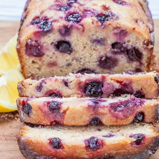 Blueberry Lemon Cake - Recipe photo by chewoutloud