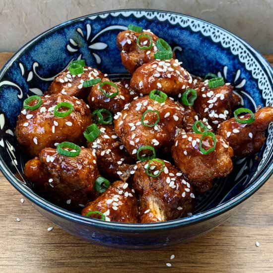 Sesame Cauliflower Wings - Recipe photo by WeMakePretty