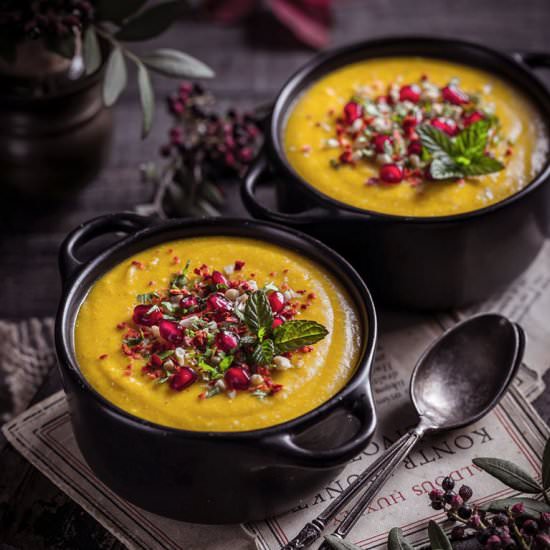 Roasted Squash and Lentil Soup - Recipe photo by RainbowInMyKitchen