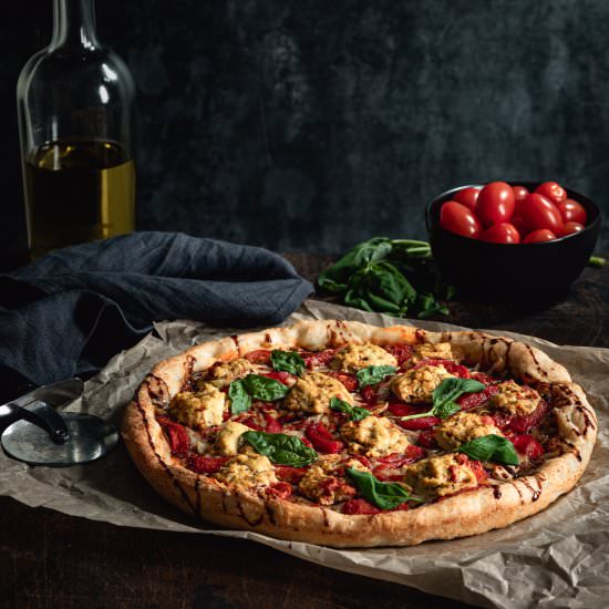 Roasted Red Pepper Pizza - Recipe photo by Liv Vegan Strong