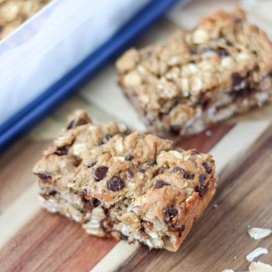 Gluten-Free Oatmeal Breakfast Bars - Recipe photo by eatsbyapril