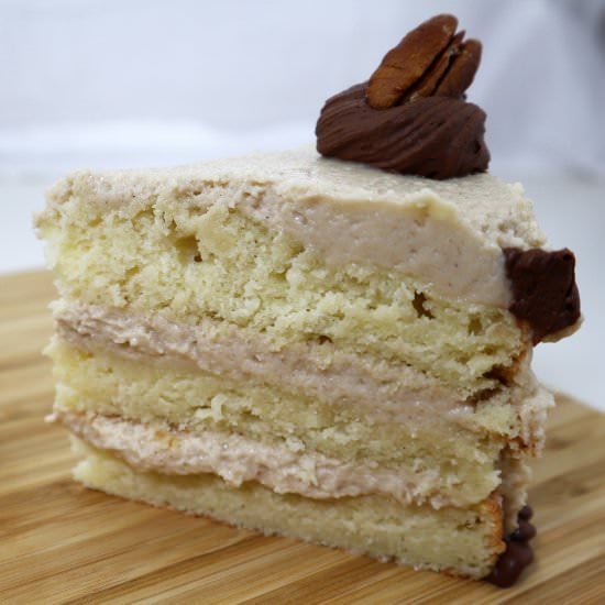 White Velvet Cake - Recipe photo by fahrenheit350