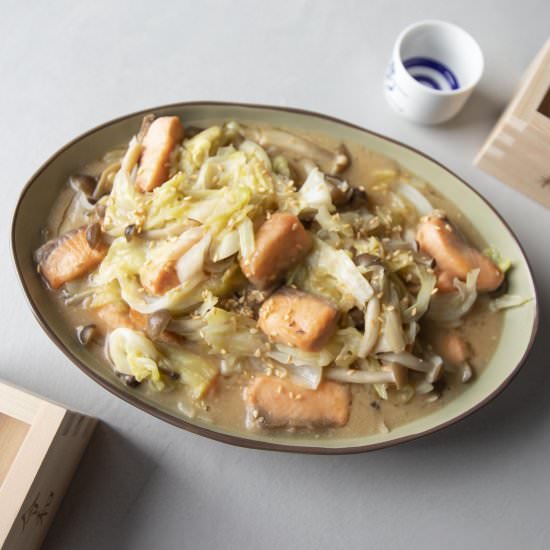 Salmon and Cabbage Miso Stir-Fry - Recipe photo by foodmakesmehappy
