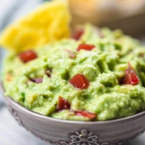 Easy Keto Guacamole Dip with Sour C - Recipe photo by Lowcarb-nocarb