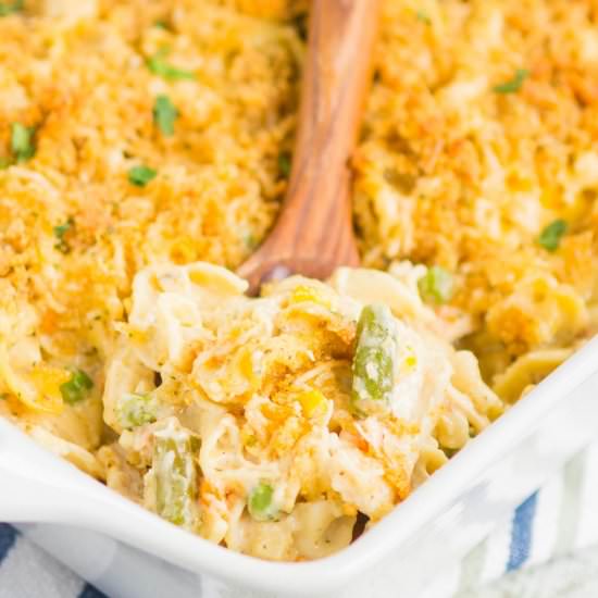 Chicken and Noodle Casserole - Recipe photo by pumpkinnspice