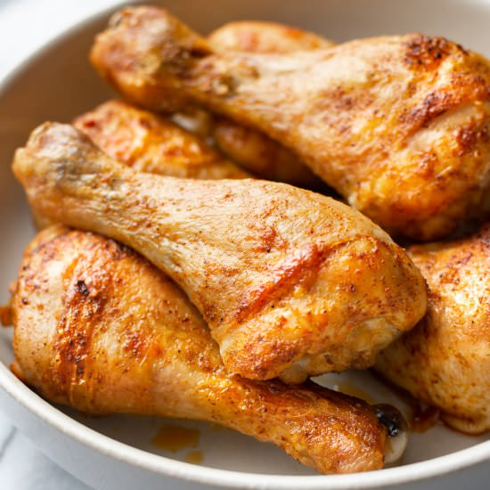 baked chicken legs - Recipe photo by saltandlavender