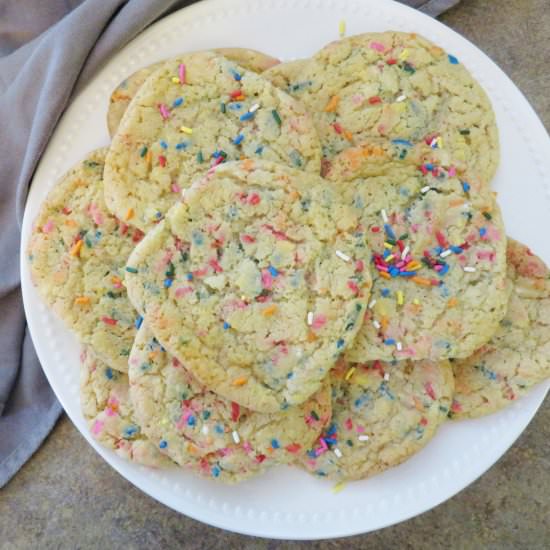 Sprinkle Sugar Cookies - Recipe photo by themidwestkitchenblog