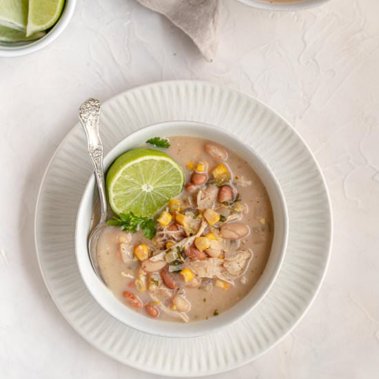 White Chicken Chili (Crockpot) - Recipe photo by Donut Worry Be Healthy