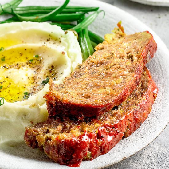 Easy Meatloaf - Recipe photo by Chefjar