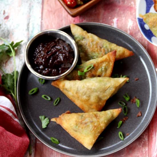 Easy Chicken Keema Samosa - Recipe photo by Spice Chronicles
