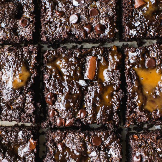 Salted Caramel Brownies (Paleo) - Recipe photo by Shuangys Kitchensink