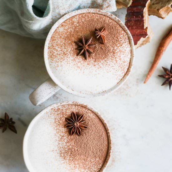 reishi latte - Recipe photo by hellonatural