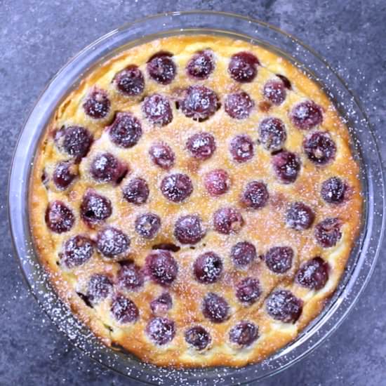 cherry clafoutis - Recipe photo by tipbuzz