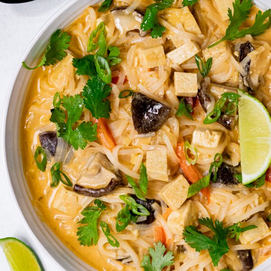 Vegan Tom Kha Soup - Recipe photo by Zardyplants