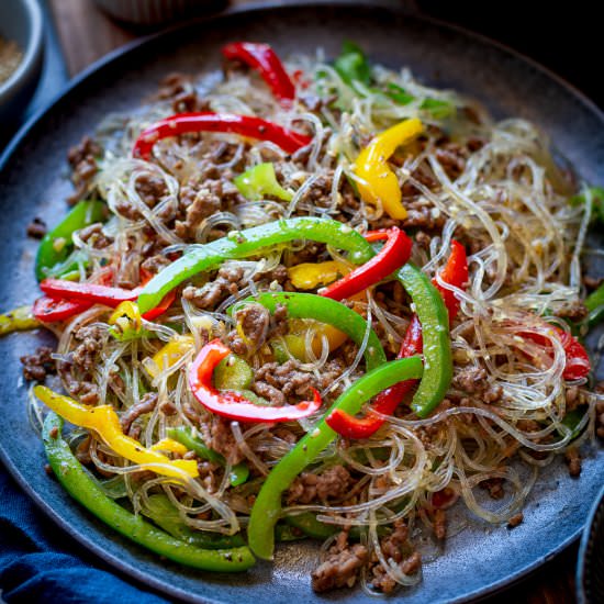 beef noodle stir fry - Recipe photo by cookingwithlei