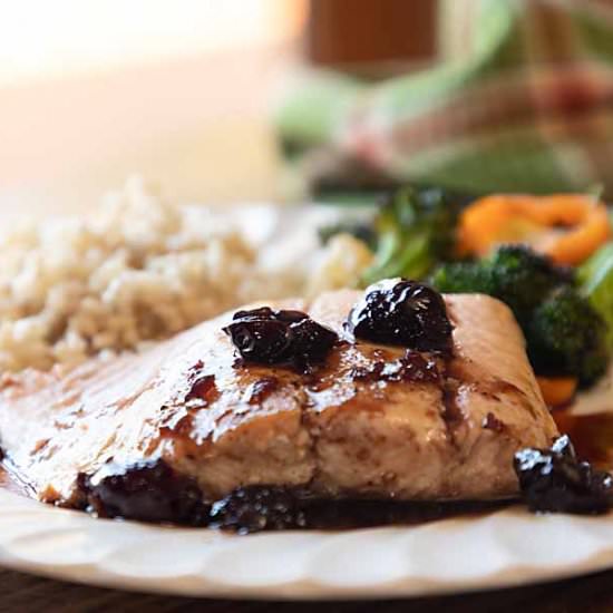 Salmon in Cherry Wine Sauce - Recipe photo by iwilkerson