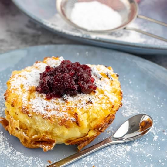 Apple mini dutch babies - Recipe photo by Good Balanced Food