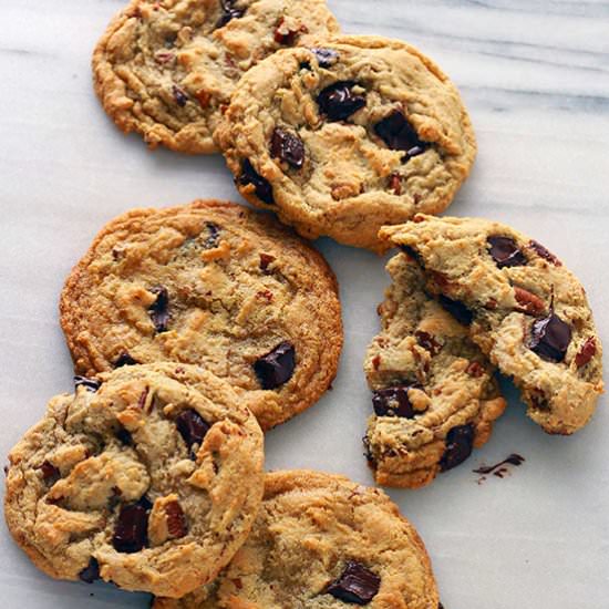 Vegan Chocolate Chip Cookies - Recipe photo by paperandheart