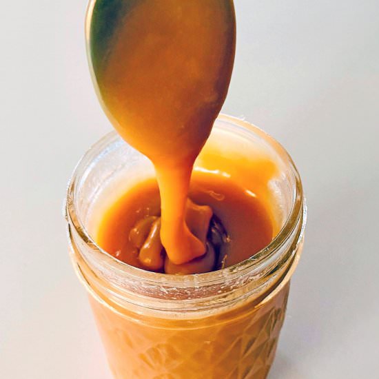 How to Make Dulce de Leche - Recipe photo by Sinful Kitchen