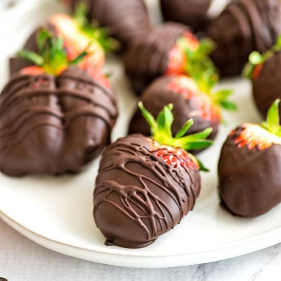 Chocolate Covered Strawberries - Recipe photo by BitesOfWellness