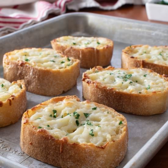 Garlic Cheese Toast - Recipe photo by For the Love of Cooking
