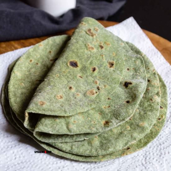 Spinach Flatbreads - Recipe photo by speakingaloud