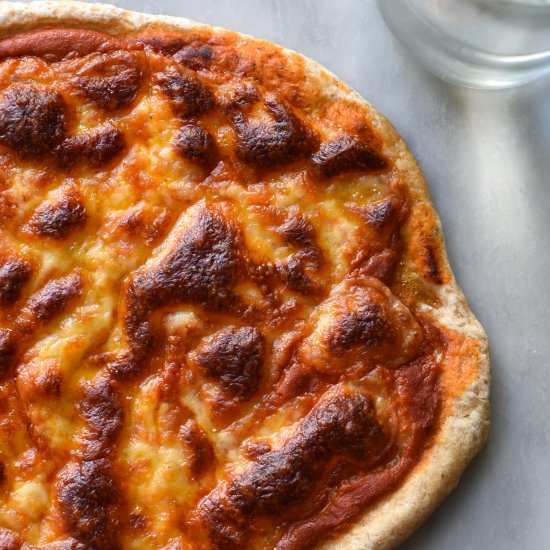 FODMAP friendly pizza sauce - Recipe photo by georgeats