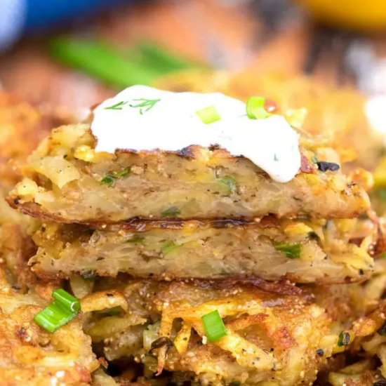 Potato Latkes - Recipe photo by peasandpeonies