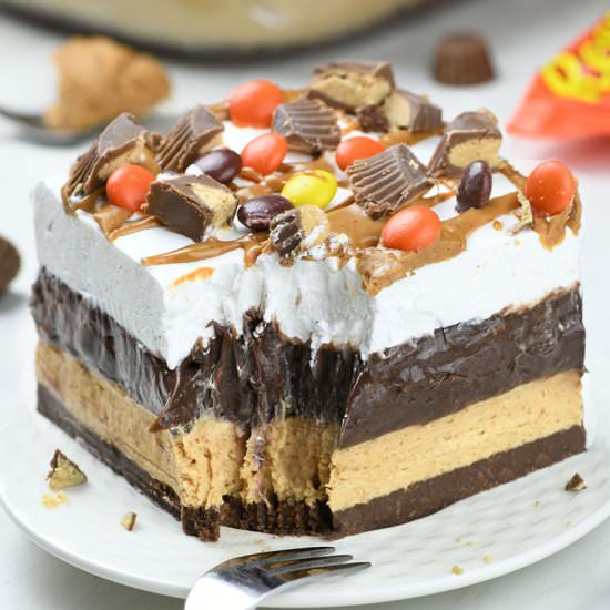 Chocolate Peanut Butter Lasagna - Recipe photo by omgchocolatedesserts
