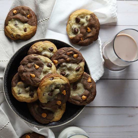 Opposites Attract Reverse Cookies - Recipe photo by The HoneyBee