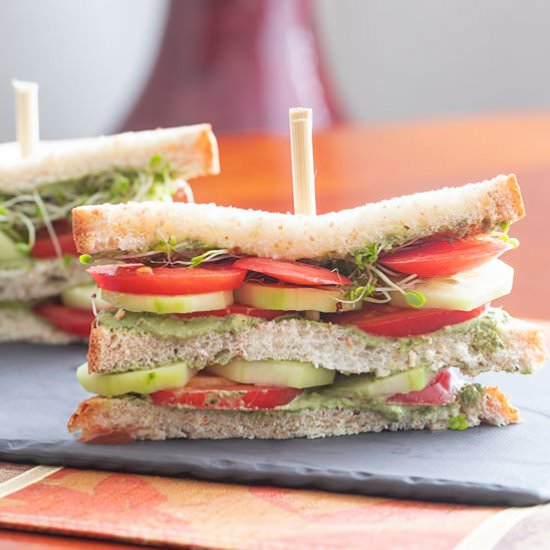 Tomato Sandwich with Cucumber - Recipe photo by healingtomato