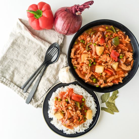 30 Minute Vegan Filipino Afritada - Recipe photo by bakeroise