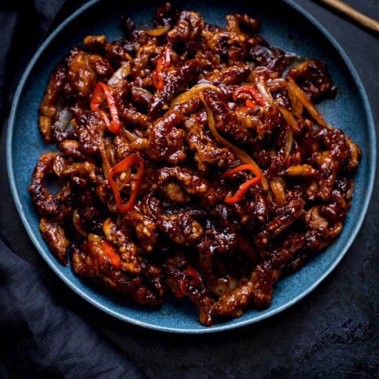Crispy Chilli Beef - Recipe photo by KitchenSanctuary