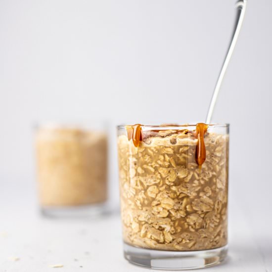 Caramel Macchiato Overnight Oats - Recipe photo by The Littlest Crumb