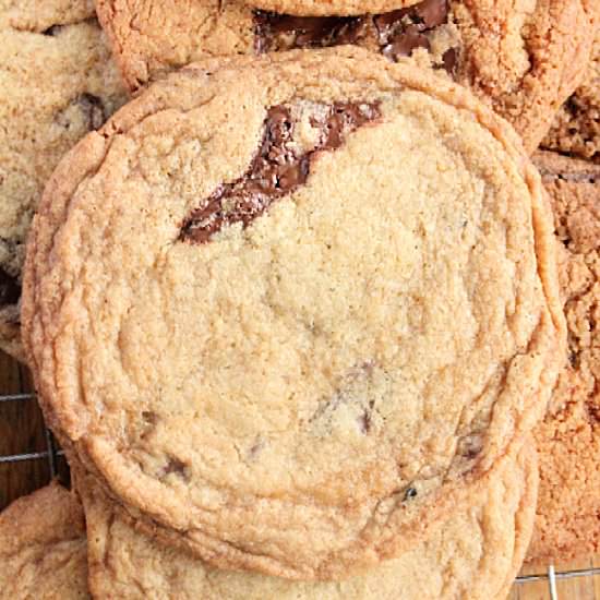 Chocolate Chip Cookies - Recipe photo by biggreenhouse