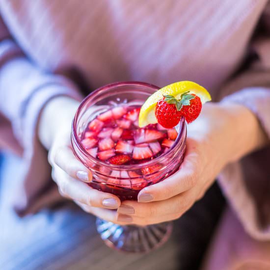 strawberry lemonade sangria - Recipe photo by hillcitybride