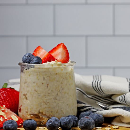 Vanilla Overnight Oats - Recipe photo by AGratefulMeal