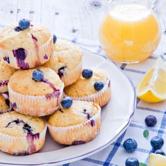 Blueberry Muffins With Yogurt - Recipe photo by Everything Pretty