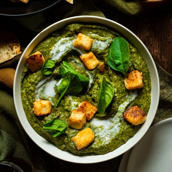 Saag Paneer Dip w Naan Chips - Recipe photo by rhubarbandcod