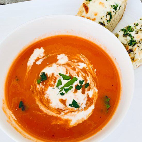 Easy Homemade Tomato Soup - Recipe photo by poordrwife