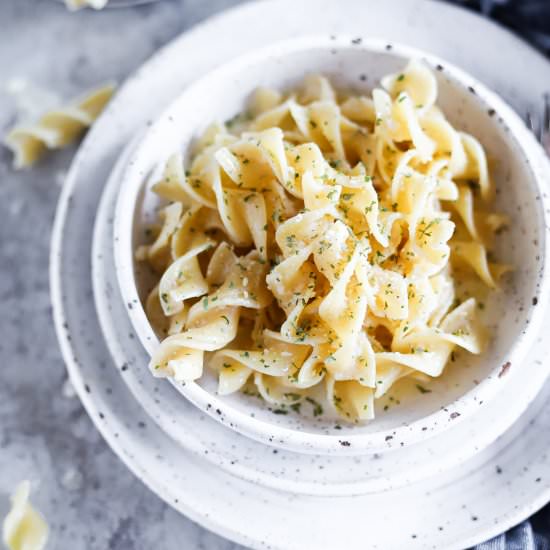 CHEESY GARLIC BUTTERED NOODLES - Recipe photo by LittleChefWithin