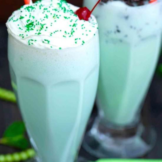 Shamrock Shake - Recipe photo by peasandpeonies