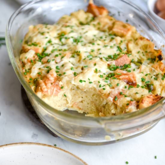 Jalapeño Cheddar Egg Bake - Recipe photo by poppiesandprosecco