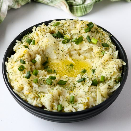 Irish Mashed Potatoes (Colcannon) - Recipe photo by the food blog