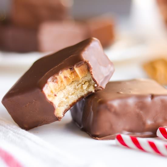 Tagalong Cookie Bars - Recipe photo by A baJillian Recipes