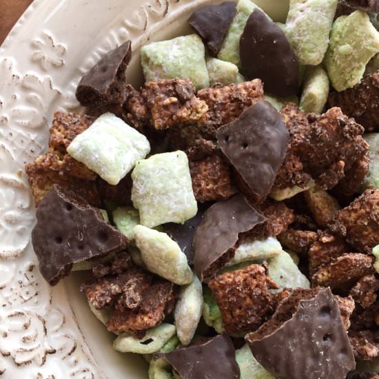 Thin Mint Cookie Muddy Buddies - Recipe photo by Kathryns.kitchen.blog