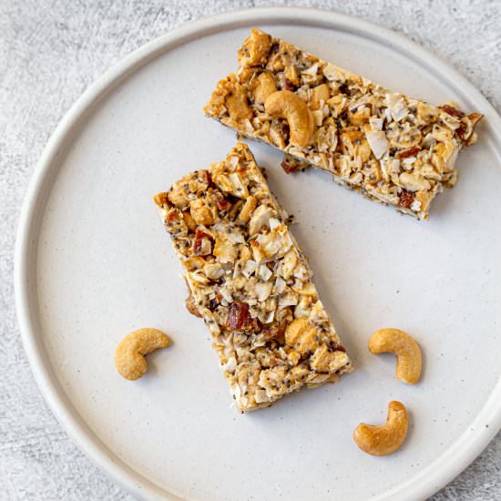 Healthy Cashew Coconut Bars - Recipe photo by Lip-SmackingFood