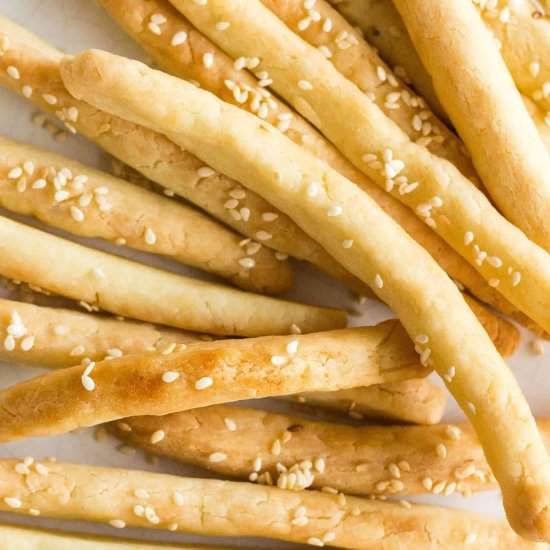 Easy Gluten-Free Breadsticks - Recipe photo by felicialim